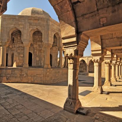 Bakou - Palais des Chirvanchahs Voyage en Azerbaïdjan - Agence de Voyage Locale Promethea Voyages