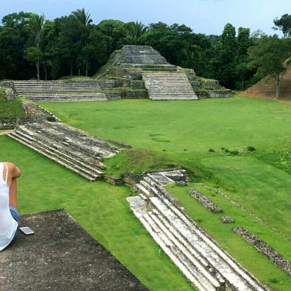 Site maya d'Altun Ha Voyage au Belize - Agence de Voyage Locale Mayan Zone