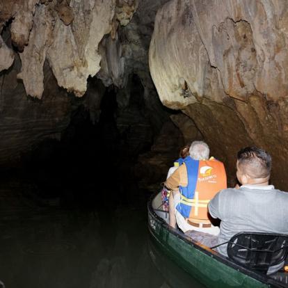 Grotte de Barton Creek Voyage au Belize - Agence de Voyage Locale Mayan Zone