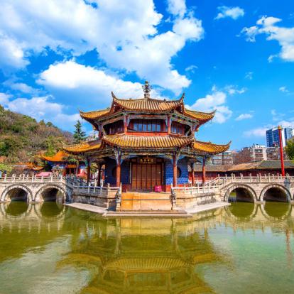 Kunming - Temple Yuantong Voyage en Chine - Agence de Voyage Locale Chine Escapade