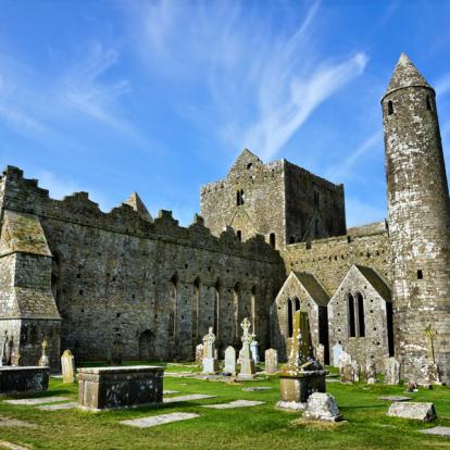 Rock of Cashel Voyage en Irlande - Agence de Voyage Locale Alainn Tours Irlande