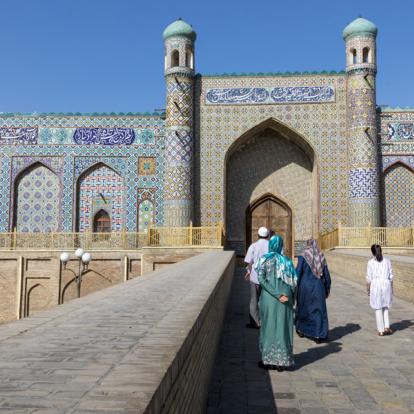 Kokand - Khudayar Khan Palace Voyage en Ouzbékistan - Agence de Voyage Locale Central Asia Travel