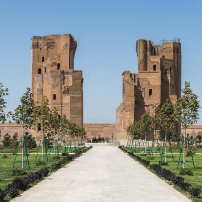 Shakhrisabz - Ruine du Palais Ak-Saray Voyage en Ouzbékistan - Agence de Voyage Locale Adventures Central Asia