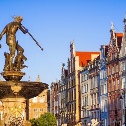 Gdansk - Fontaine Neptune Voyage en Pologne - Agence de Voyage Locale Welcome Tourist