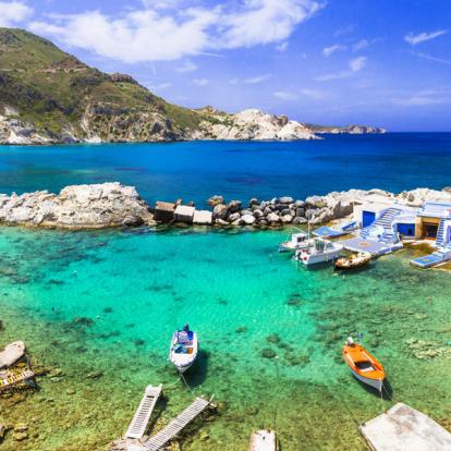 Milos - Mandrakia Voyage dans les Cyclades - Agence de Voyage Locale Orea Voyages