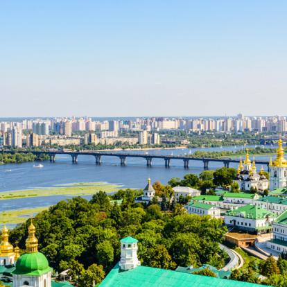 Kiev Pechersk Lavra Voyage en Ukraine - Agence de Voyage Locale Intercity Travel