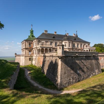 Lviv - Chateau Pidhirtsi Voyage en Ukraine - Agence de Voyage Locale Ukraine To Travel