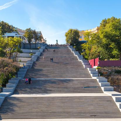 Odessa - escalier Potemkine Voyage en Ukraine - Agence de Voyage Locale Ukraine To Travel