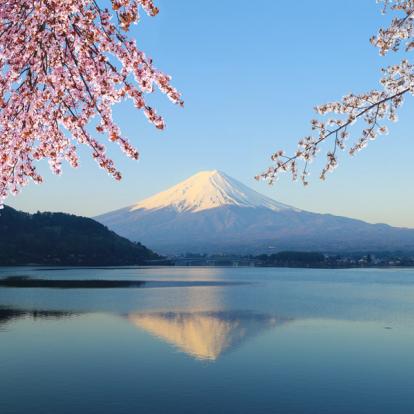 Mount Fuji, view depuis le lac Kawaguchiko Voyage au Japon - Agence de Voyage Locale Shanti Travel