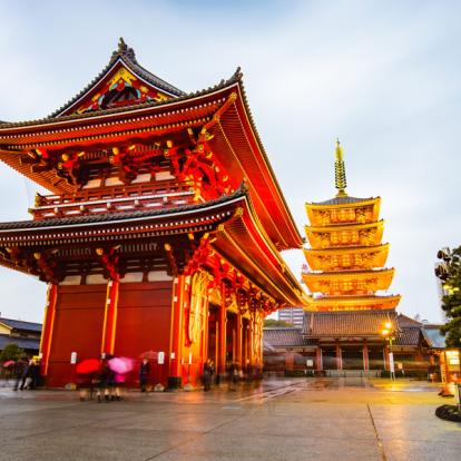 Tokyo - Senso-ji Temple at Asakusa Voyage au Japon - Agence de Voyage Locale Shanti Travel