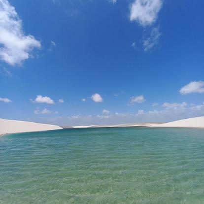 Lagon dans le parc des Lençois Maranhenses Voyage au Brésil de Marie V.