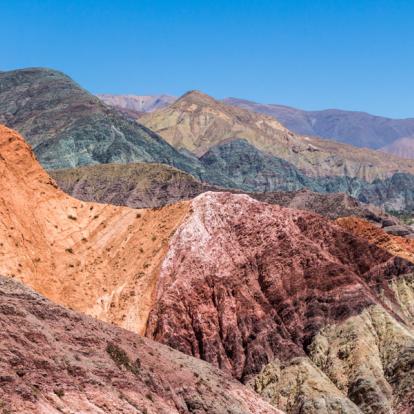 Quebrada de Humahuaca - Montagne au 7 Couleurs A Découvrir en Argentine - Quebrada de Humahuaca