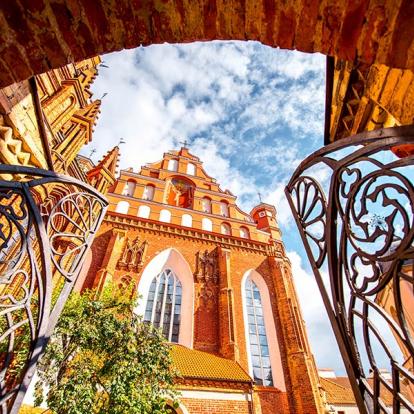 Vilnius - Église gothique de François d'Assise A Découvrir en Lituanie - Vilnius
