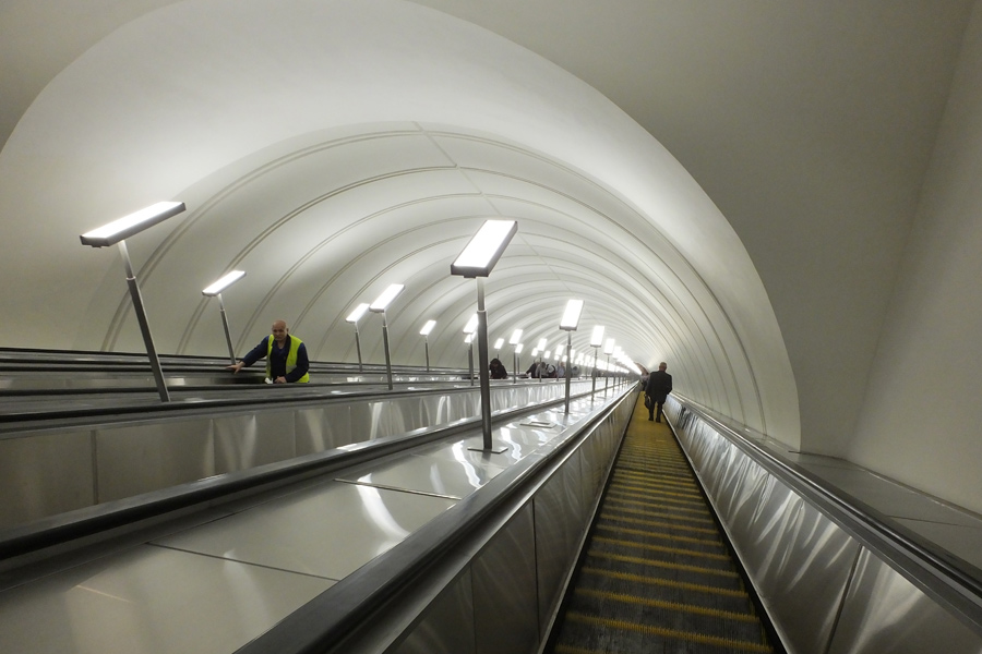 Russie - Le Métro de Moscou et ses plus belles stations