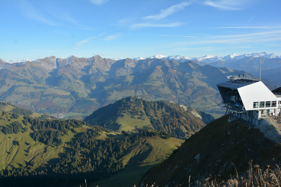 Suisse - Entre villes, lacs et montagnes dans le Canton de Fribourg