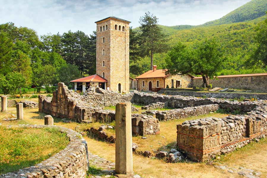 Kosovo - Rendez-vous avec l'histoire dans la ville martyre de Pec