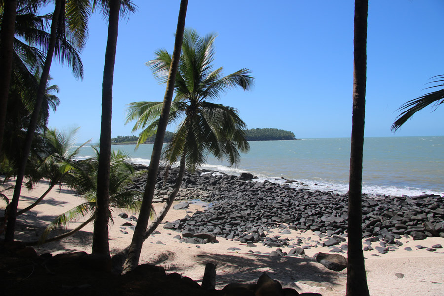 Guyane -Iles du Salut, Voyage sur l'archipel des enfers