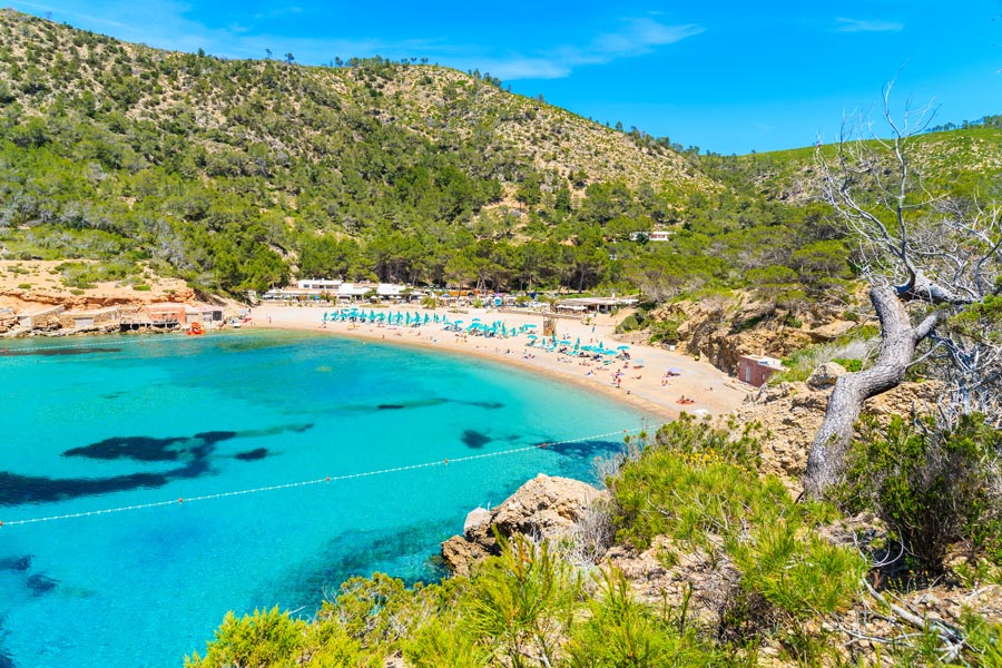 Baléares - Halte à Ibiza, entre plages idylliques et richesse historique