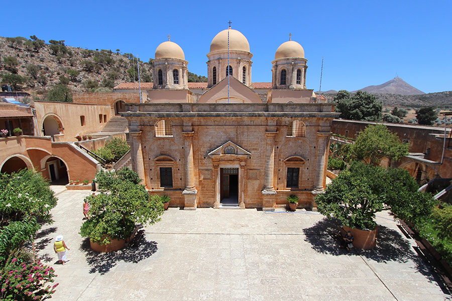 La Crète Mystique, Exploration des plus beaux Monastères et leur Héritage