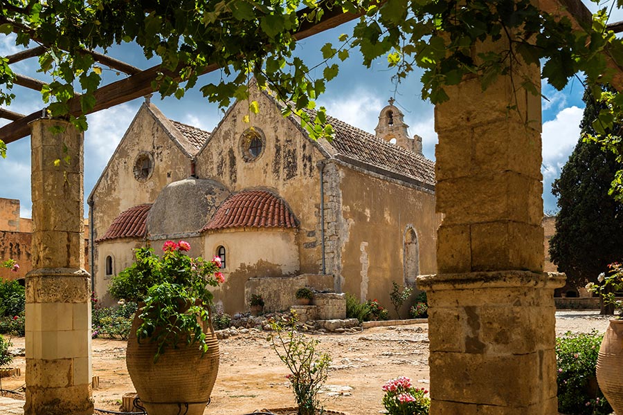 La Crète Mystique, Exploration des plus beaux Monastères et leur Héritage