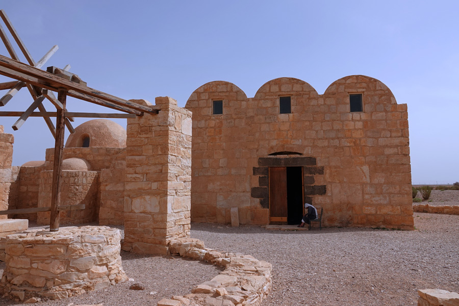 Jordanie - De châteaux en châteaux dans le désert jordanien