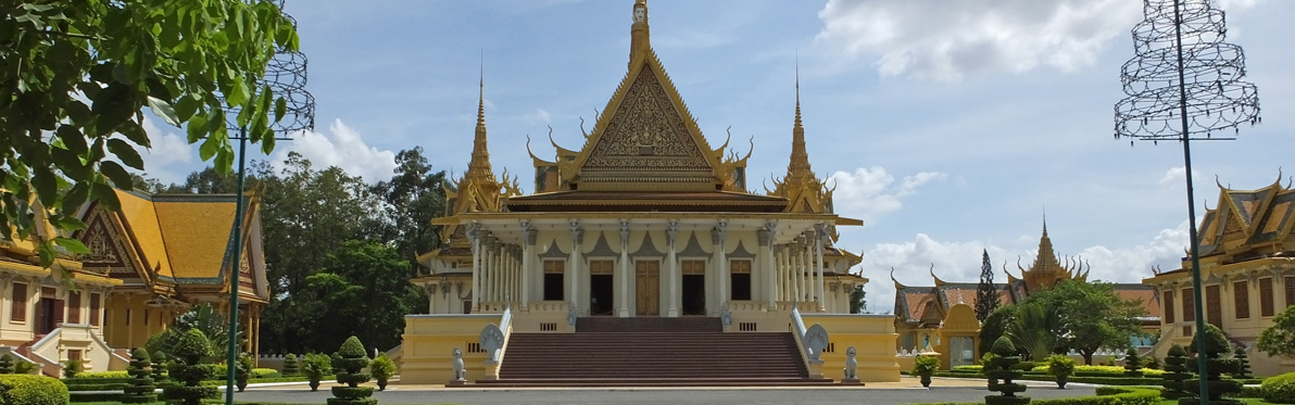 Phnom Penh - Palais Royal - Salle du couronnement (quartiers privés du roi) Voyage Découverte au Cambodge - Marcher sur de l'Argent