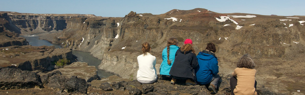 Voyage Découverte en Islande - Un Passage vers un Monde Improbable