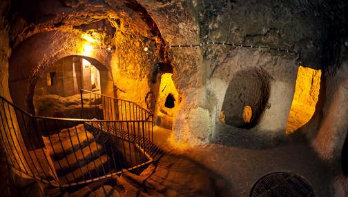 Les Villes Souterraines de Cappadoce : Derinkuyu et Kaymakli