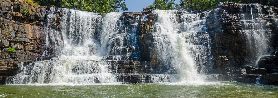 Labe - Sala water falls Guide de Voyage - Guinée