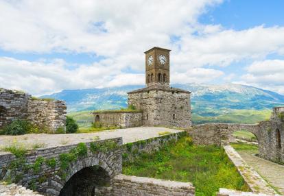 Gjirokaster - Clock tower Castle Voyage en Albanie - Patrimoine d’Albanie
