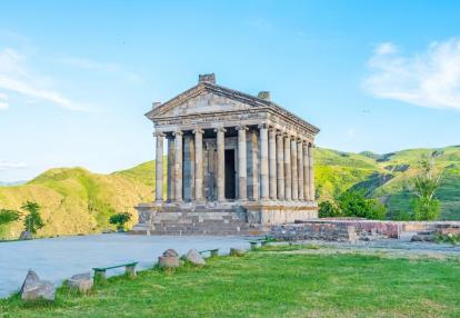 Garni Temple Voyage en Arménie - De L'Ararat Au Caucase