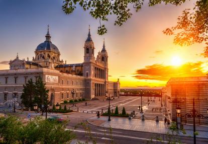 Madrid - Cathedral Santa Maria la Real de La Almudena Séjour en Espagne - Madrid et ses Environs