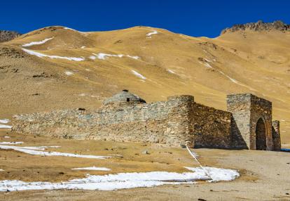 Tash Rabat Caravanserai Voyage au Kirghizistan : Le Rêve Nomade