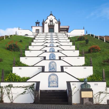 Voyage au Portugal: Les Beautés Cachées de Sao Miguel