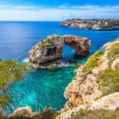 Trekking aux Baléares : Découverte à Pied de la Tramuntana