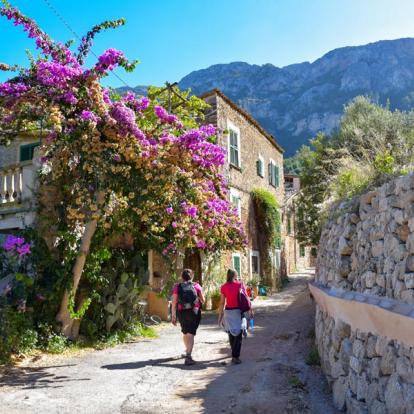 Trekking aux Baléares : Découverte à Pied de la Tramuntana