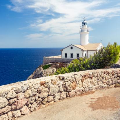 Voyage aux Baléares : Entre Découverte et Détente