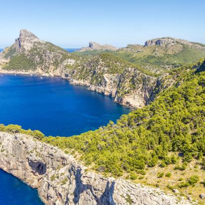 Voyage aux Baléares : Gastronomie & Traditions