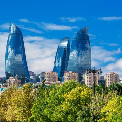 Baku - Flame Towers Circuit en Géorgie : La Transcaucasienne