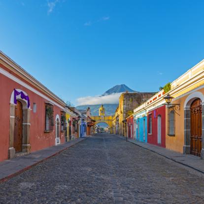 Antigua Voyage au Guatemala : Aventure Maya à cheval