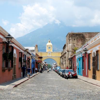 Antigua Voyage au Guatemala - Des Perles du Guatemala à l'Azur de la Côte du Belize