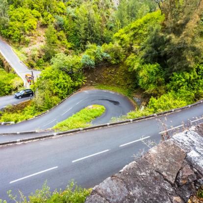 Voyage à La Réunion: Immersion Mafataise et Pitons