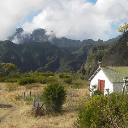 Trekking à La Réunion: Cirques et Jardins créoles