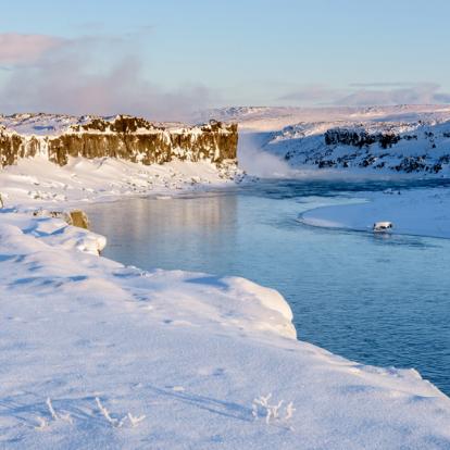 Circuit en Islande : Aurores Boréales et Volcans en Raquettes