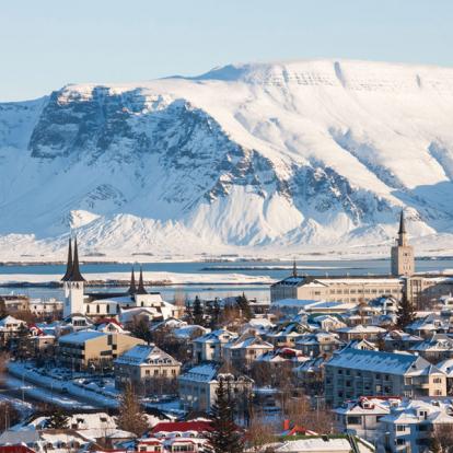Circuit en Islande : Aurores Boréales et Volcans en Raquettes