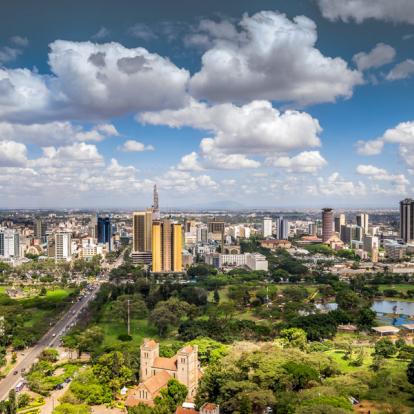 Nairobi Voyage au Kenya : La Vallée du Rift, Menengai,Aberdares et Masai Mara
