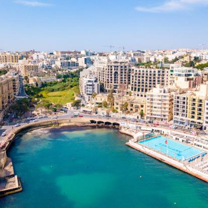 St Julians - Spinola Bay Voyage à Malte : A l’aventure, de La Valette à la Grotte de Calypso