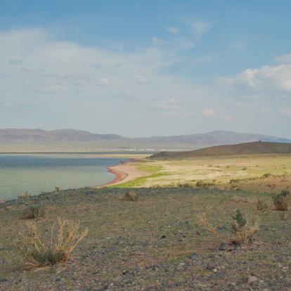 Voyage en Mongolie : Randonnée Equestre au lac de Khagiin Khar Nuur