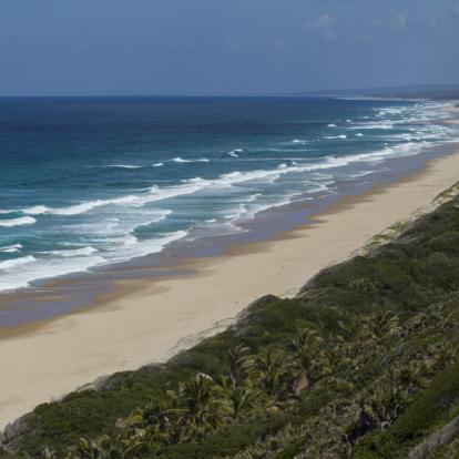 Inhambane Voyage au Mozambique : Séjour Balnéaire à Massinga Beach