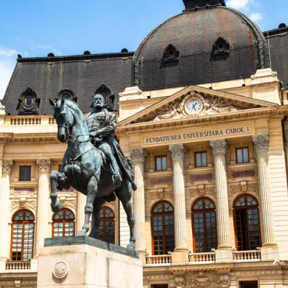 Bucarest - Central University Library Carol Voyage en Roumanie : Le Grand Tour